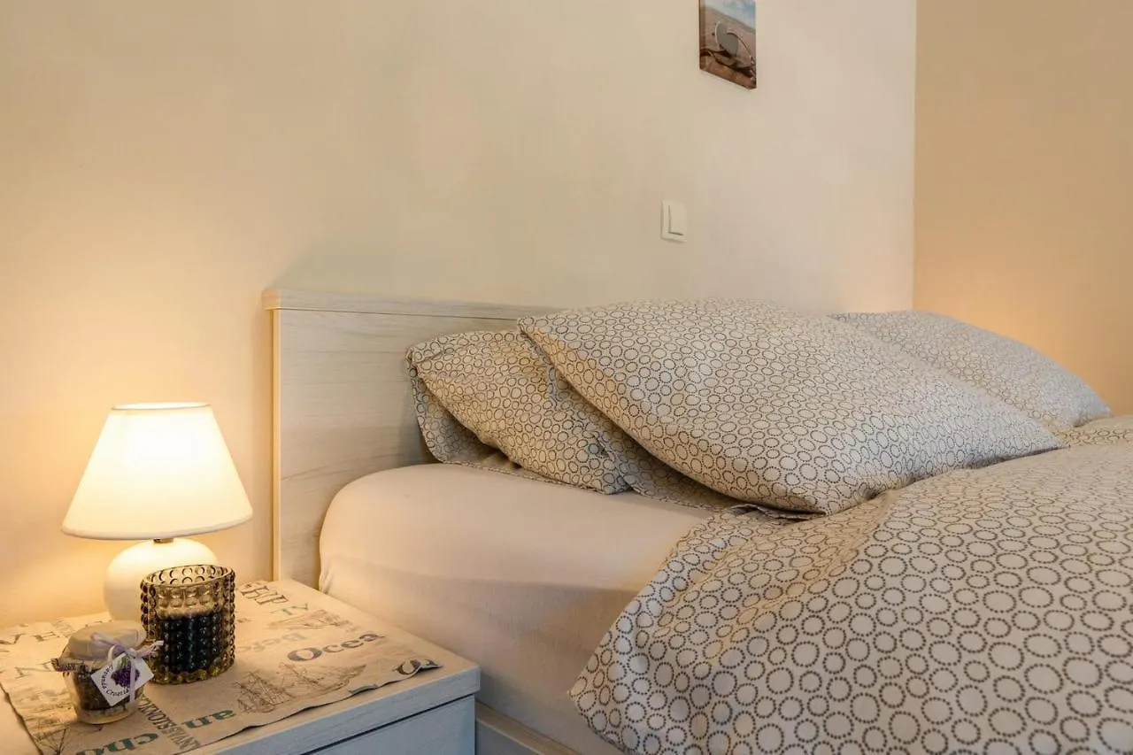 Apartments Sum Mora