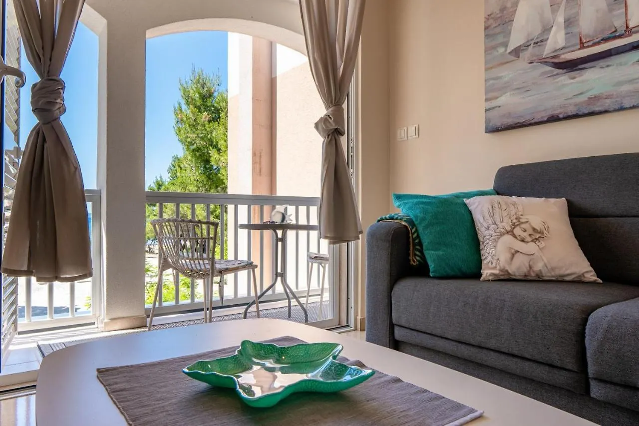 Apartments Sum Mora Vir